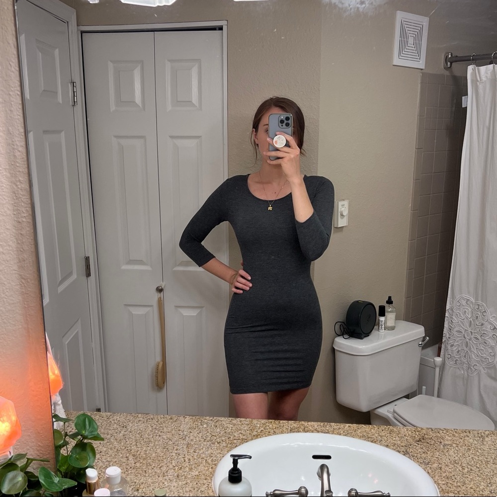 Forever 21 stretchy bodycon dress
